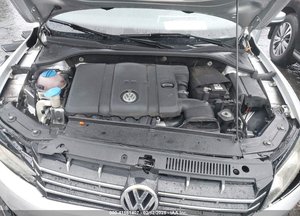 2013 VOLKSWAGEN PASSAT VIN: 1VWBH7A34DC013662