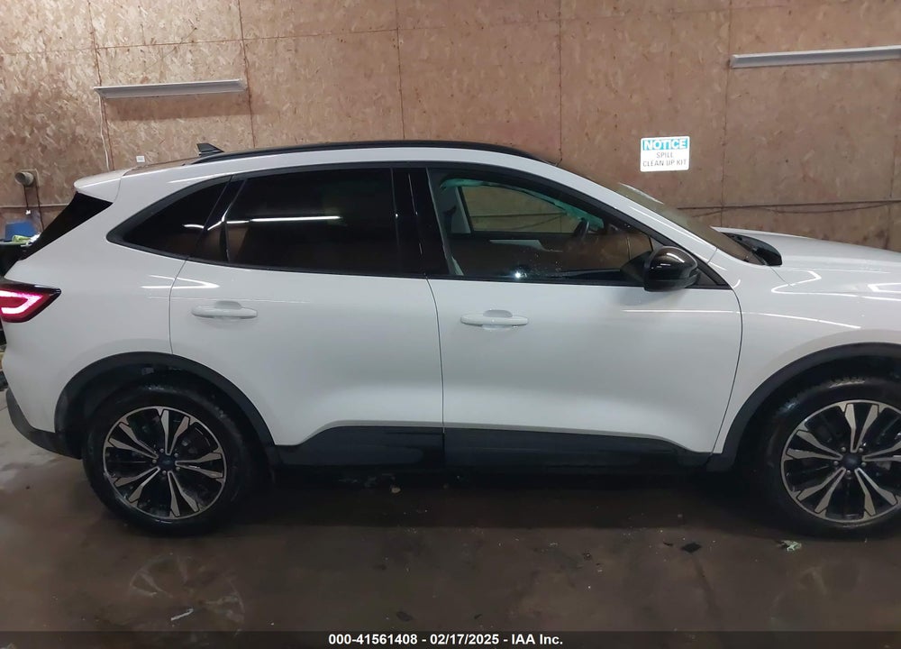 2022 FORD ESCAPE VIN: 1FMCU9G60NUB68474