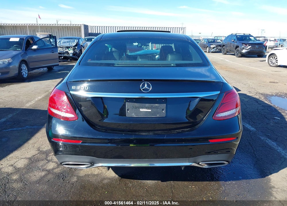 2019 MERCEDES-BENZ E 300 VIN: WDDZF4JB0KA490116