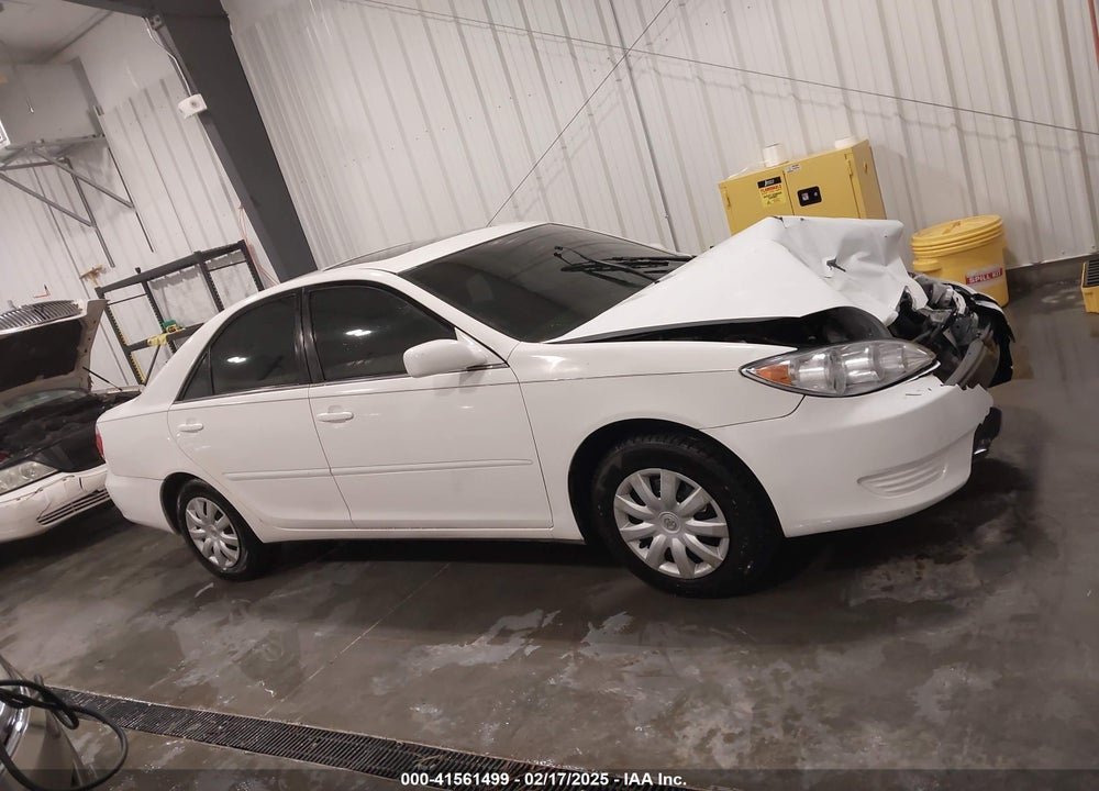 2005 TOYOTA CAMRY LE VIN: 4T1BE32K55U574776
