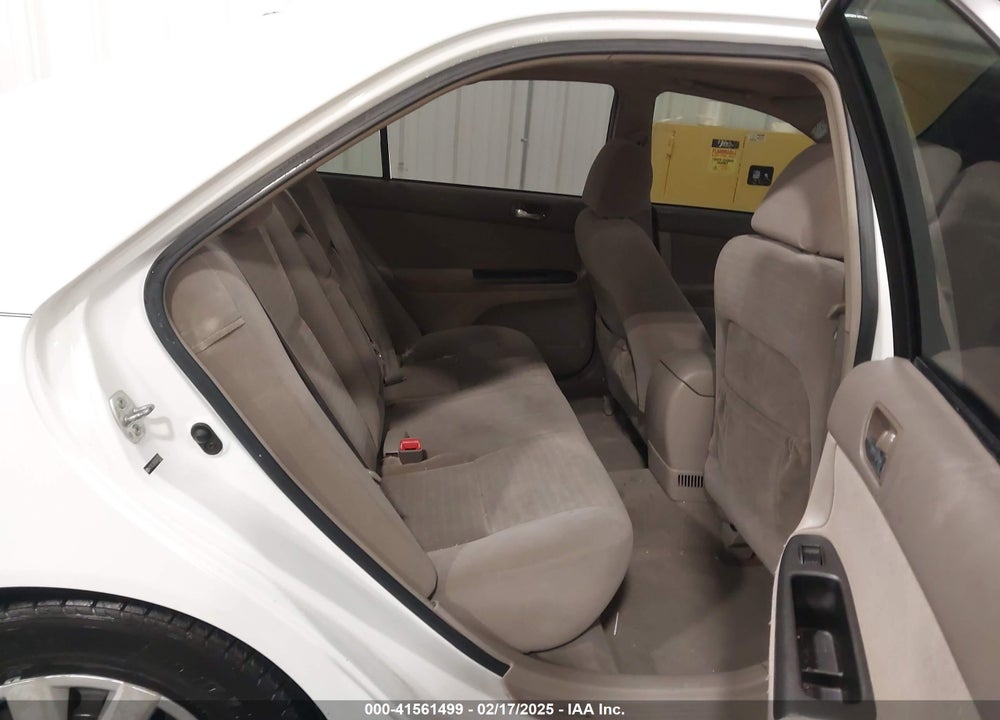 2005 TOYOTA CAMRY LE VIN: 4T1BE32K55U574776