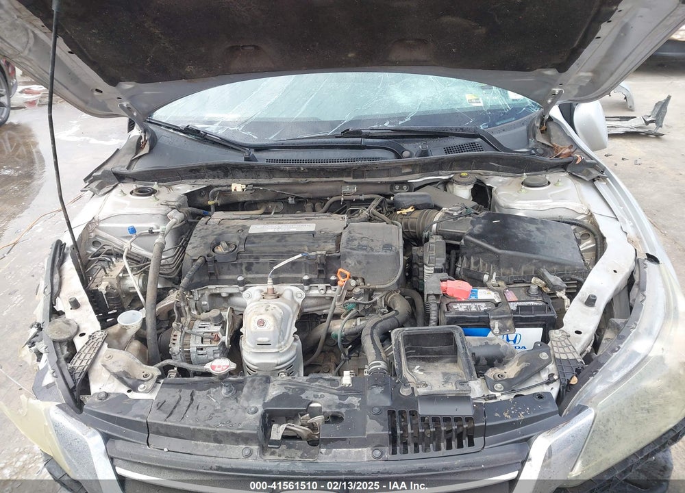 2015 HONDA ACCORD VIN: 1HGCR2F31FA022433