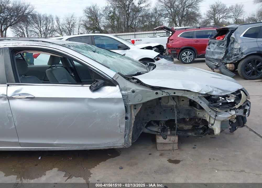 2015 HONDA ACCORD VIN: 1HGCR2F31FA022433
