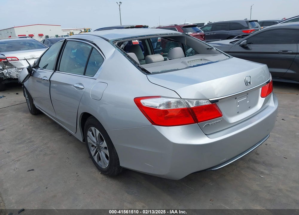 2015 HONDA ACCORD VIN: 1HGCR2F31FA022433