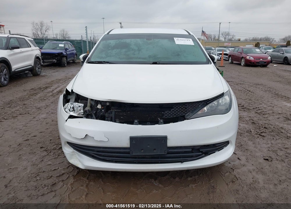 2017 CHRYSLER PACIFICA TOURING VIN: 2C4RC1DG4HR723458