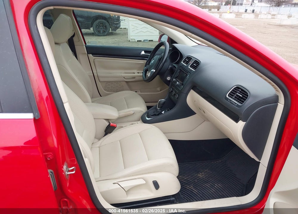 2012 VOLKSWAGEN JETTA SPORTWAGEN 2.0L TDI VIN: 3VWPL7AJ8CM659240