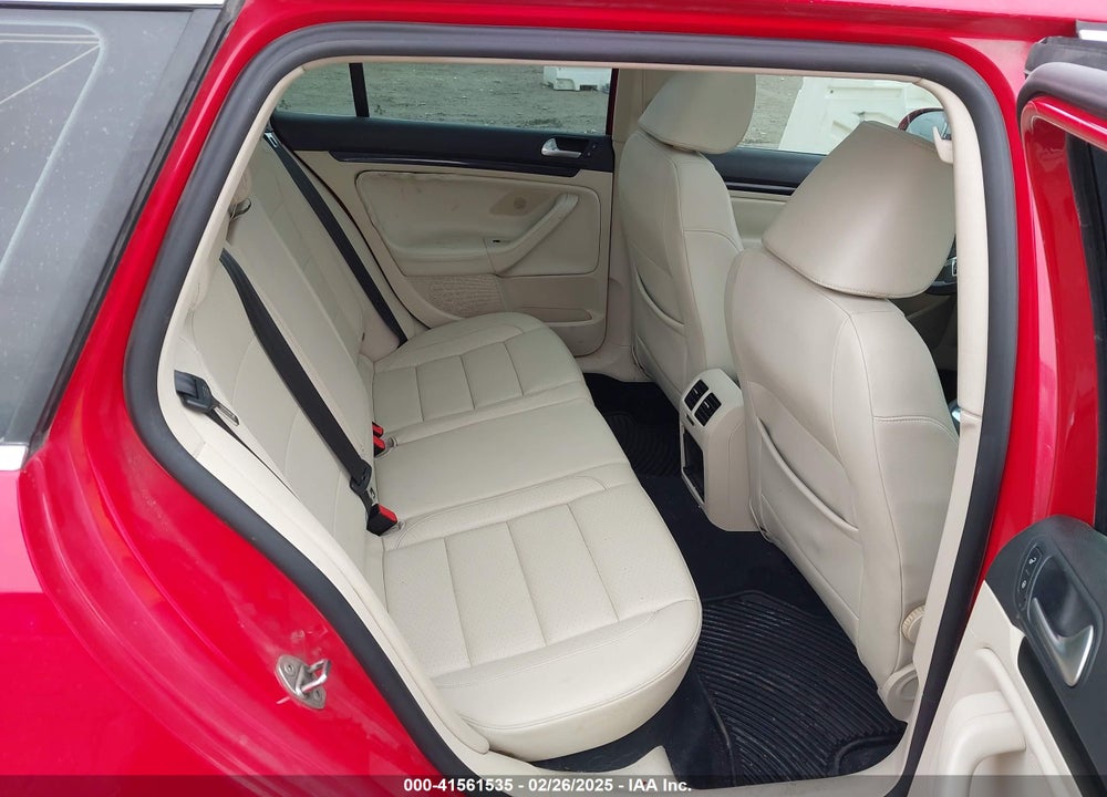 2012 VOLKSWAGEN JETTA SPORTWAGEN 2.0L TDI VIN: 3VWPL7AJ8CM659240