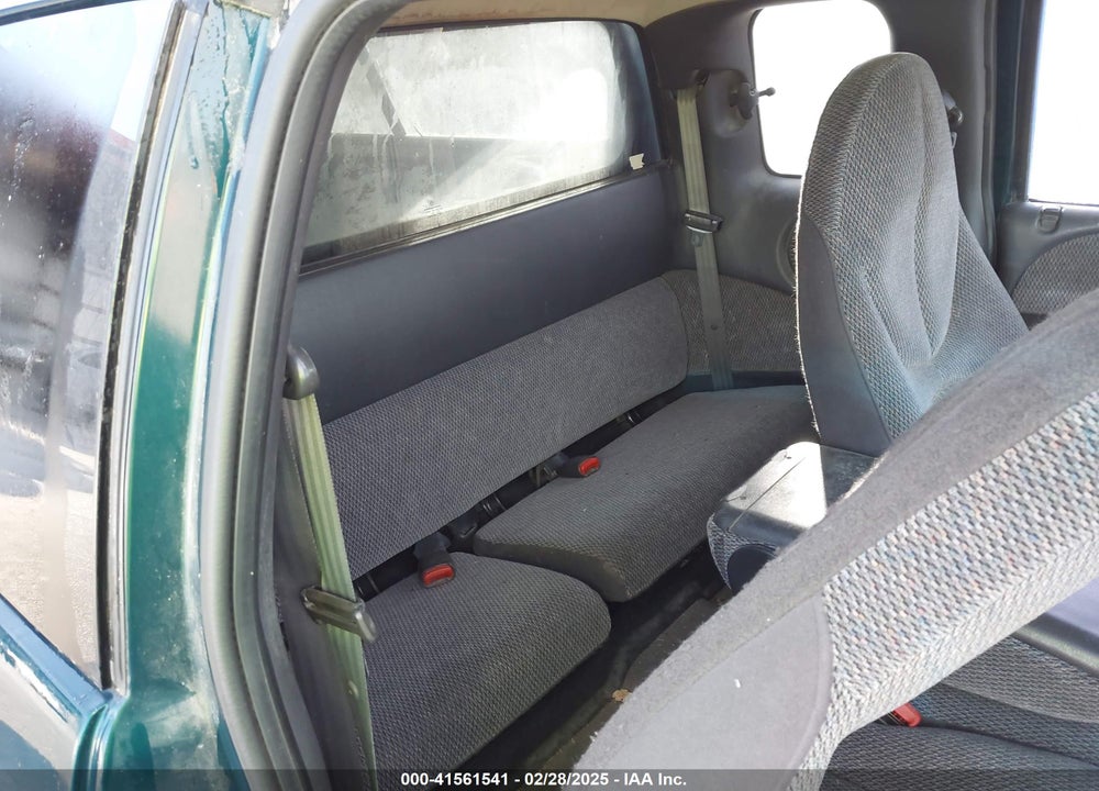 1997 DODGE DAKOTA SLT/SPORT VIN: 1B7GL23X8VS124300