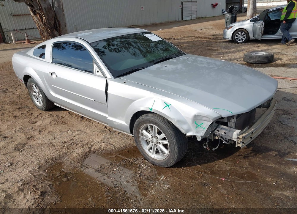 2007 FORD MUSTANG VIN: 1ZVFT80N475359230