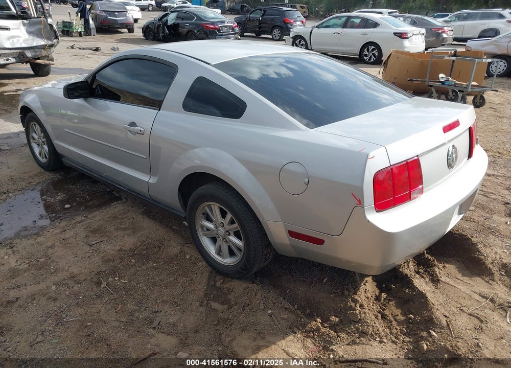 2007 FORD MUSTANG VIN: 1ZVFT80N475359230