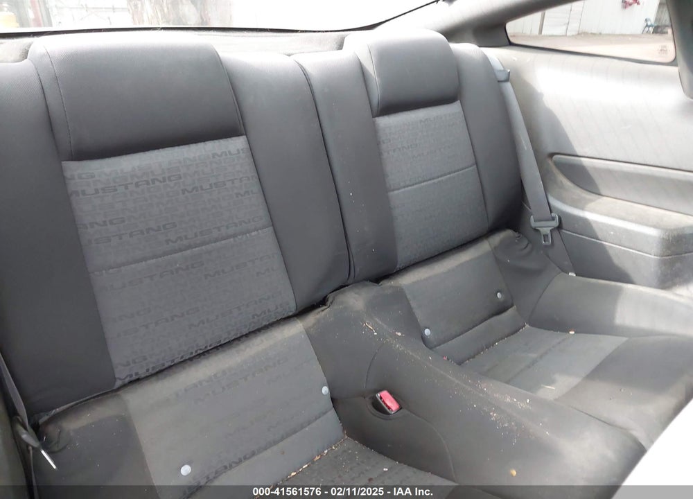 2007 FORD MUSTANG VIN: 1ZVFT80N475359230
