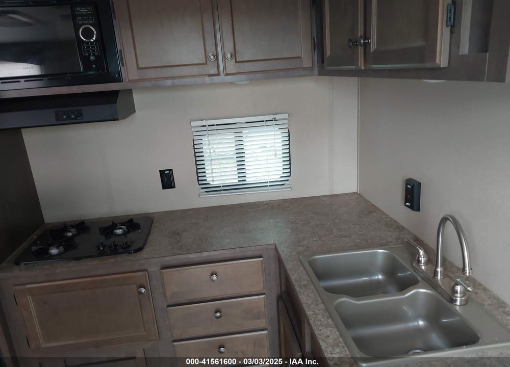 2019 UNKNOWN CT VIN: 7J3L1E628KW005023