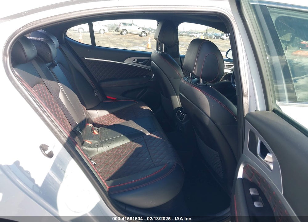 2019 GENESIS G70 VIN: KMTG34LE2KU032479