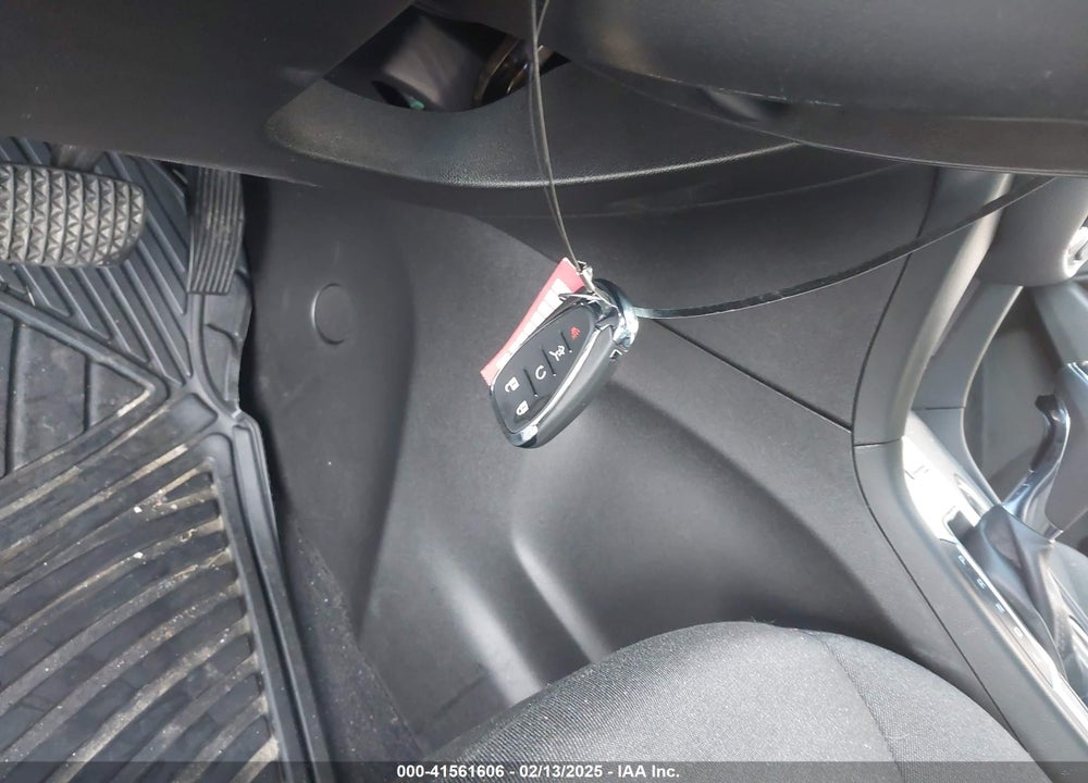 2020 CHEVROLET EQUINOX VIN: 2GNAXUEV5L6240059