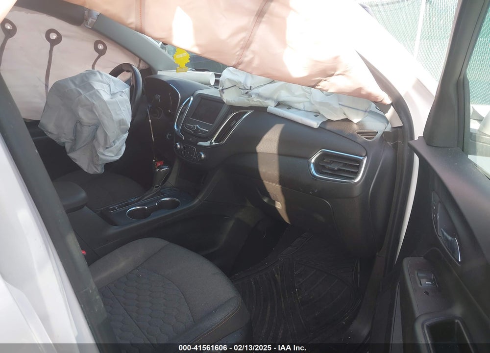 2020 CHEVROLET EQUINOX VIN: 2GNAXUEV5L6240059