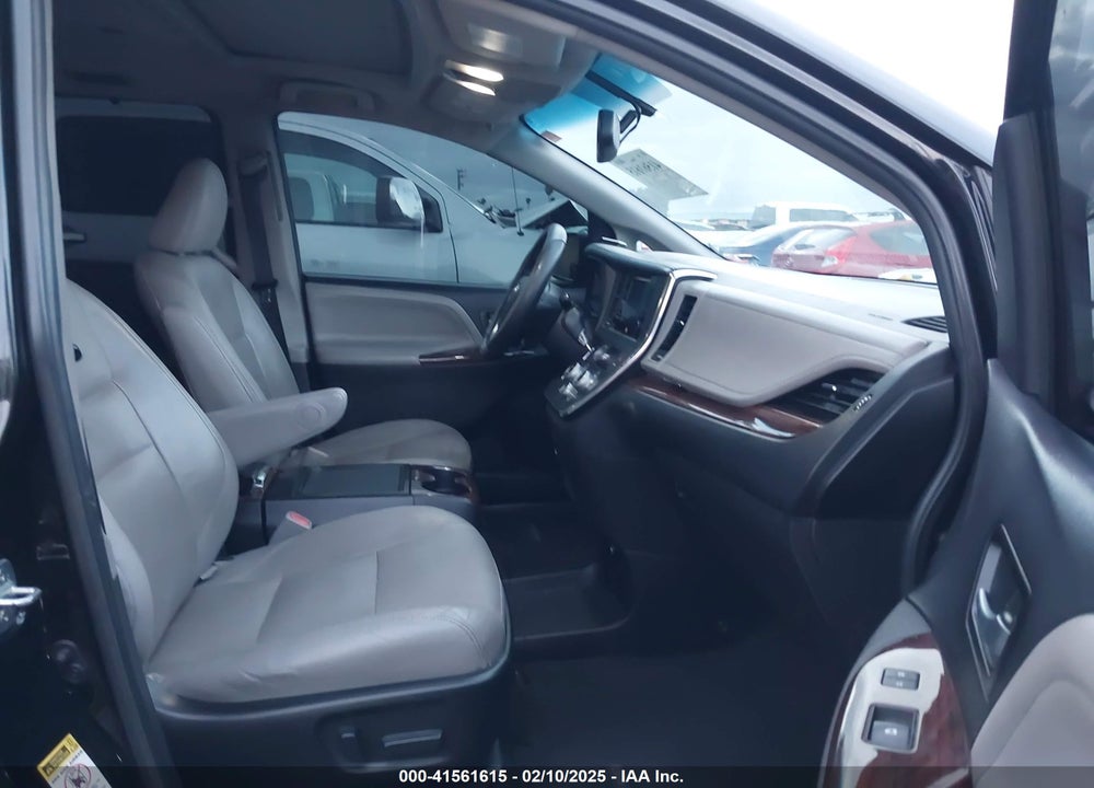 2015 TOYOTA SIENNA LIMITED 7 PASSENGER VIN: 5TDYK3DC9FS542271