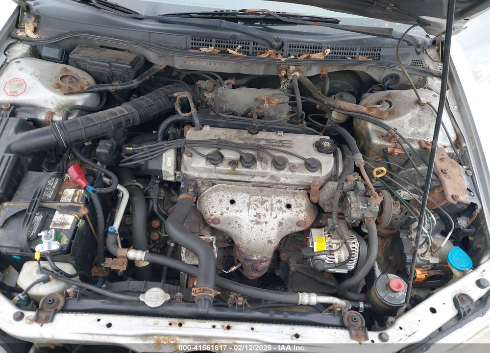 2001 HONDA ACCORD 2.3 EX VIN: 1HGCG325X1A012317