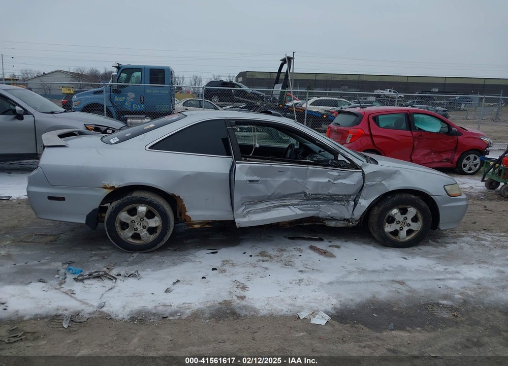 2001 HONDA ACCORD 2.3 EX VIN: 1HGCG325X1A012317