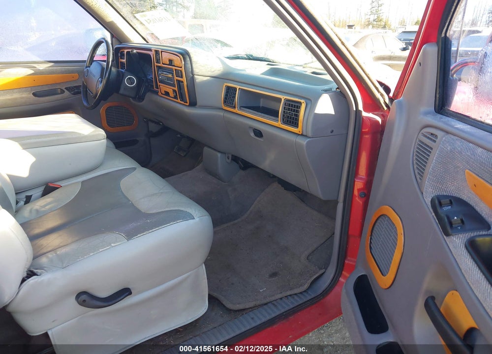 1996 DODGE RAM 1500 VIN: 3B7HC13Z0TG167792