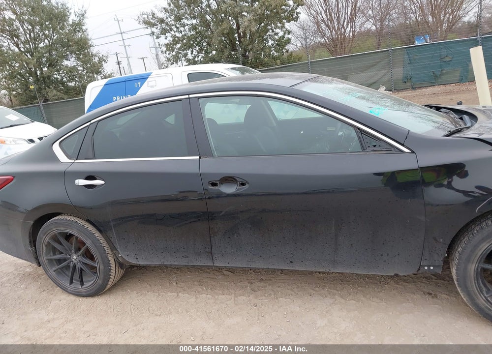 2017 NISSAN ALTIMA VIN: 1N4AL3AP0HN309352