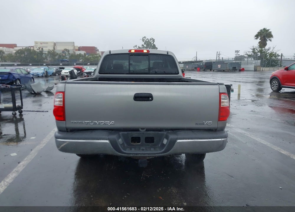 2005 TOYOTA TUNDRA SR5 V8 VIN: 5TBRT34175S468789
