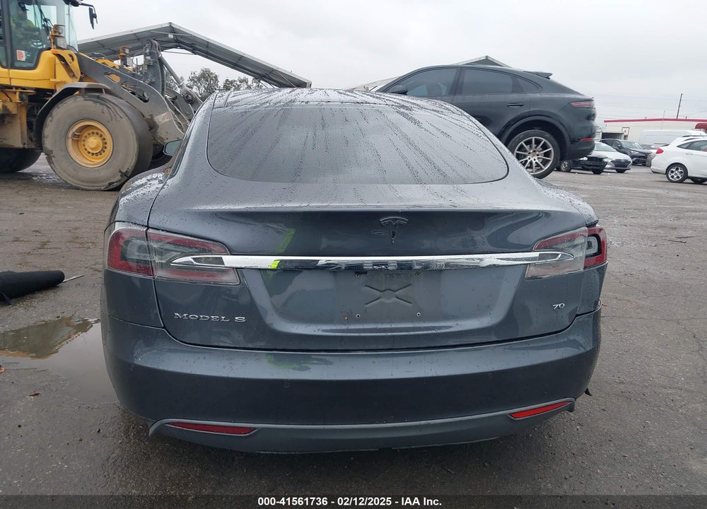 2016 TESLA S VIN: 5YJSA1E16GF130468