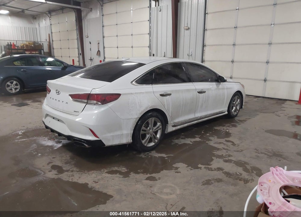 2018 HYUNDAI SONATA SPORT VIN: 5NPE34AF7JH662945