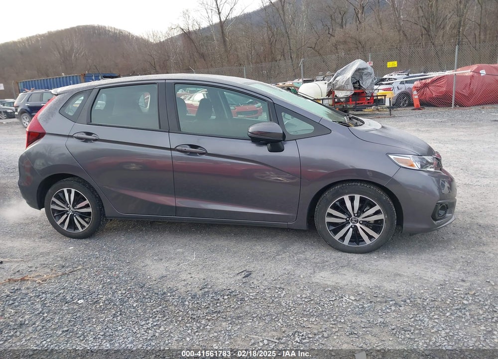2019 HONDA FIT VIN: 3HGGK5H86KM743926
