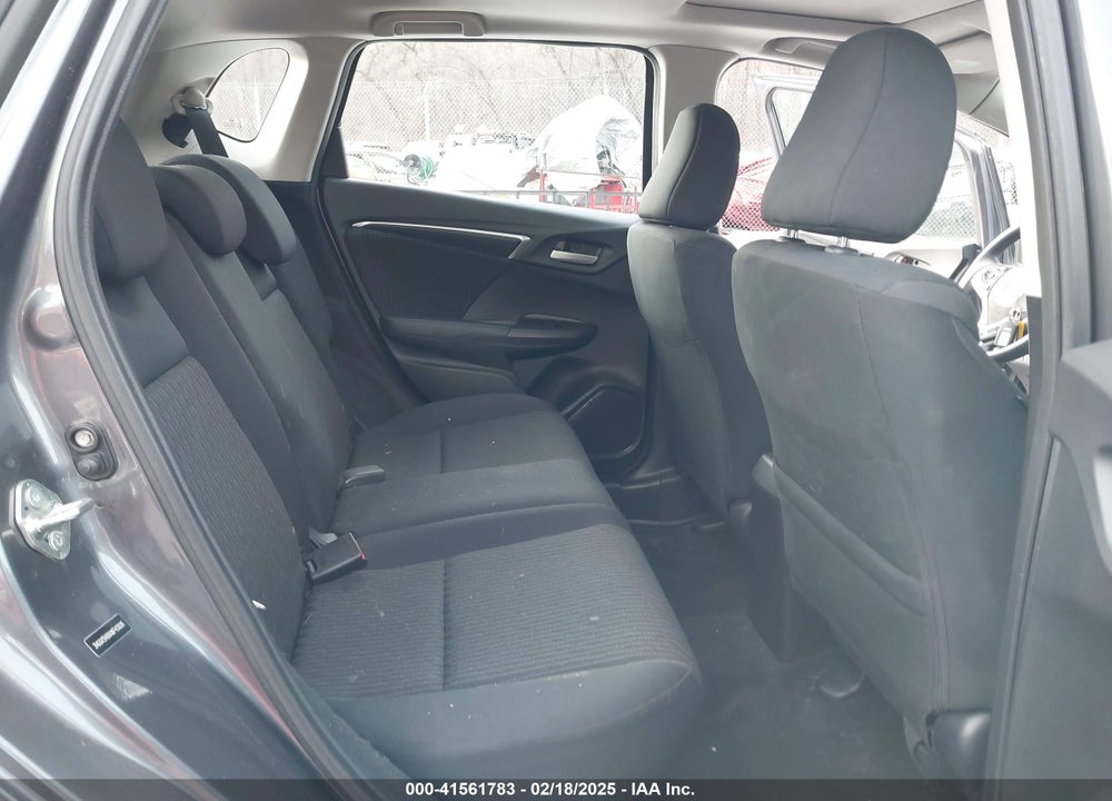 2019 HONDA FIT VIN: 3HGGK5H86KM743926