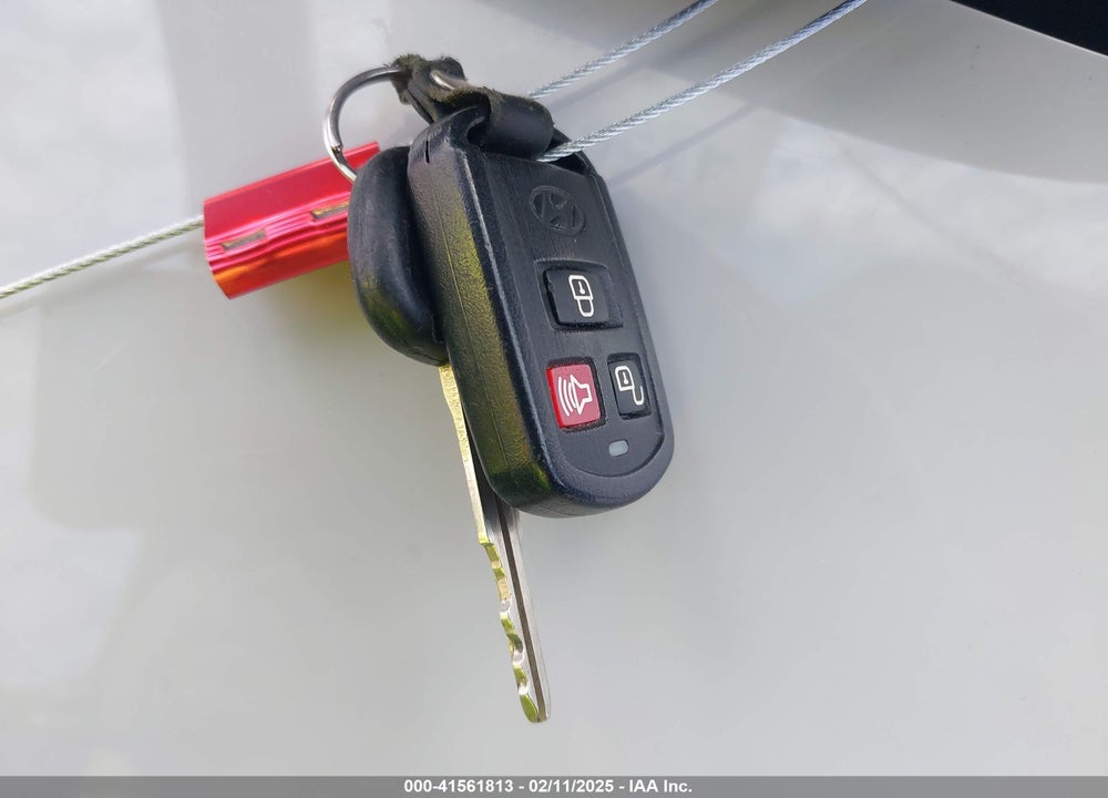 2006 HYUNDAI ELANTRA VIN: KMHDN46D86U369447