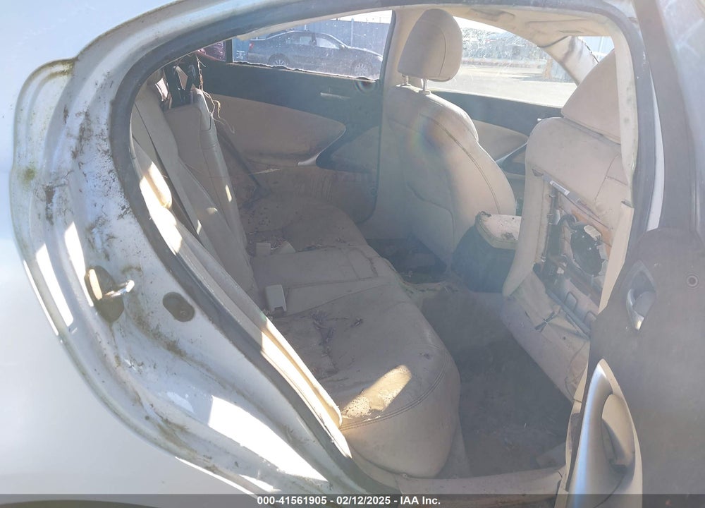 2006 LEXUS IS250 VIN: JTHBK262165021067