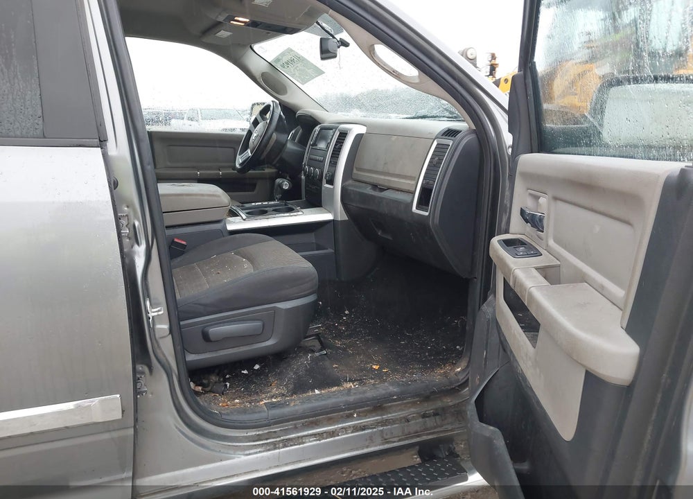2011 RAM 1500 SLT VIN: 1D7RV1CTXBS501365