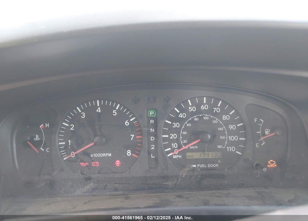 1998 TOYOTA SIENNA VIN: 4T3ZF13C3WU074731