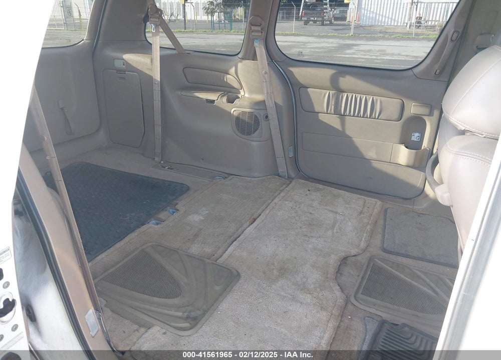 1998 TOYOTA SIENNA VIN: 4T3ZF13C3WU074731