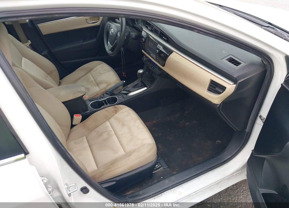 2014 TOYOTA COROLLA VIN: 5YFBPRHE7EP074117