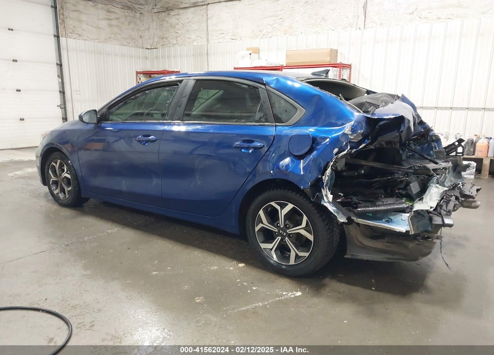 2021 KIA FORTE VIN: 3KPF24AD5ME386070