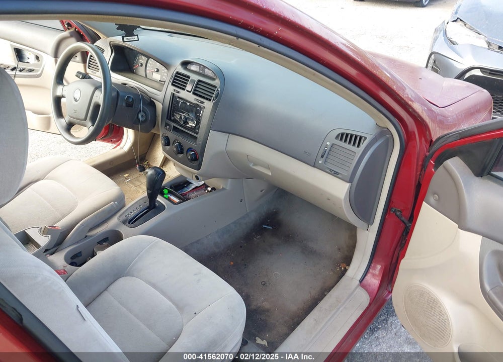 2006 KIA SPECTRA VIN: KNAFE121765272013
