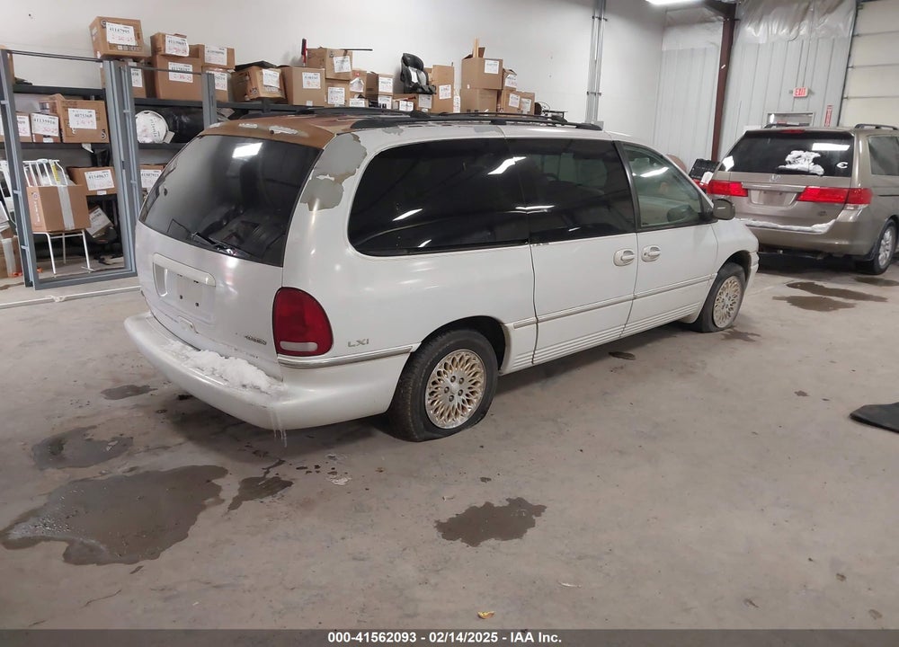 1997 CHRYSLER TOWN & COUNTRY LXI VIN: 1C4GP64L4VB226748