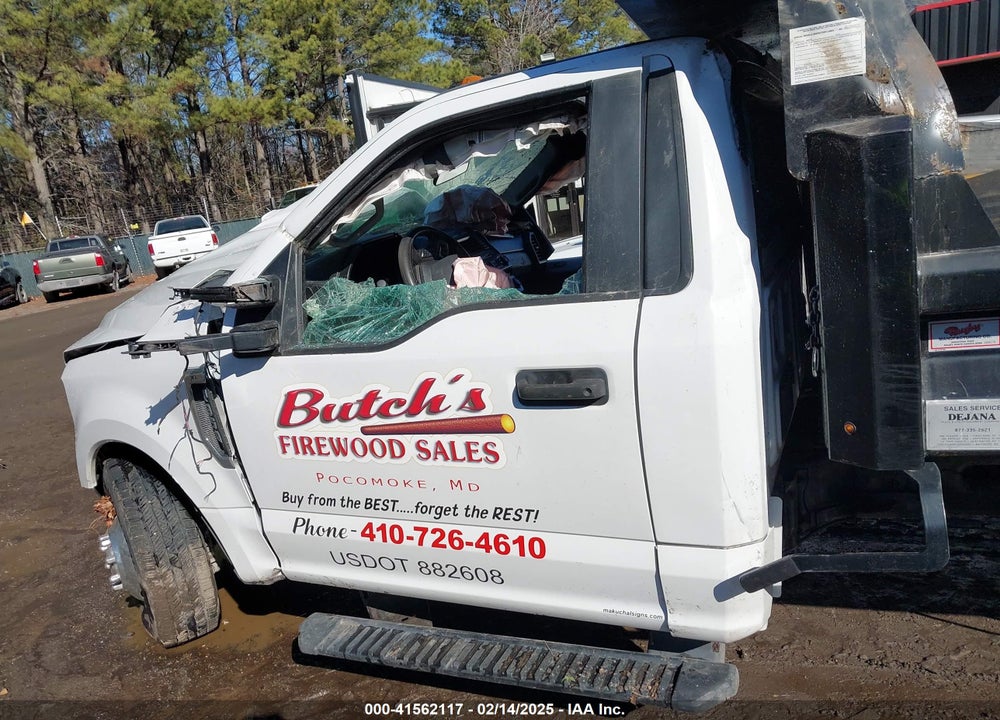 2018 FORD F-350 CHASSIS XL VIN: 1FDRF3G6XJEC95237