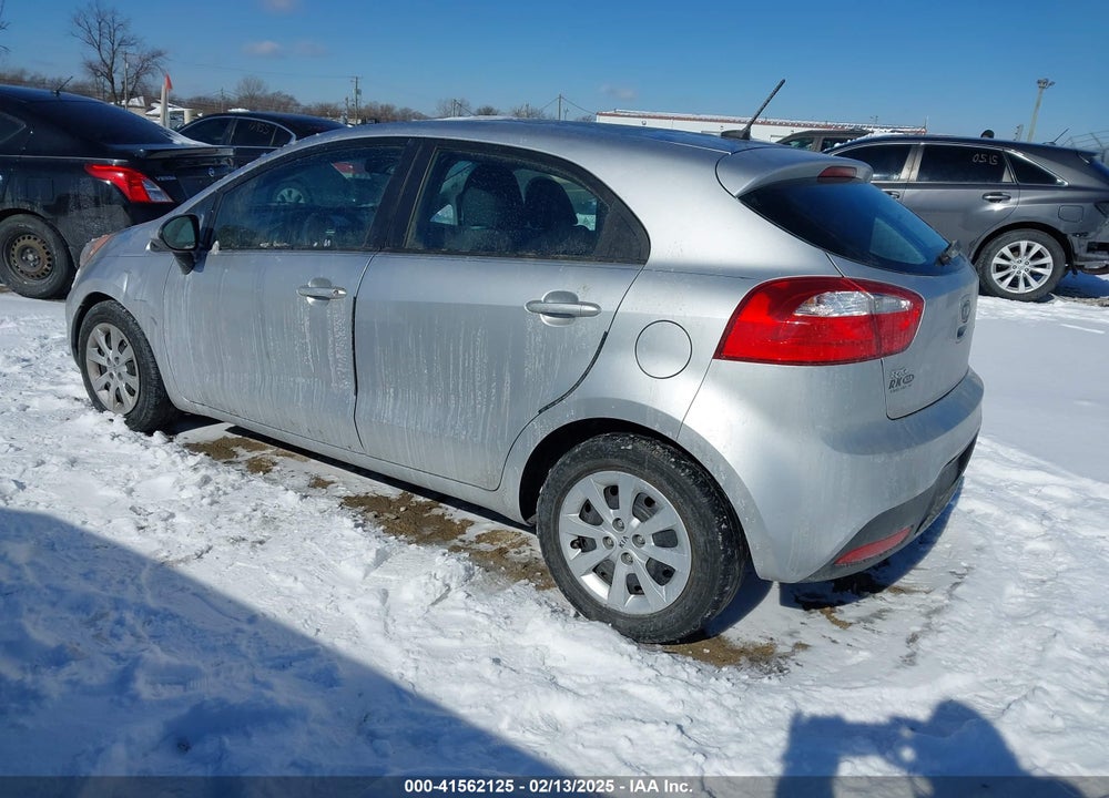 2013 KIA RIO VIN: KNADM5A32D6125402