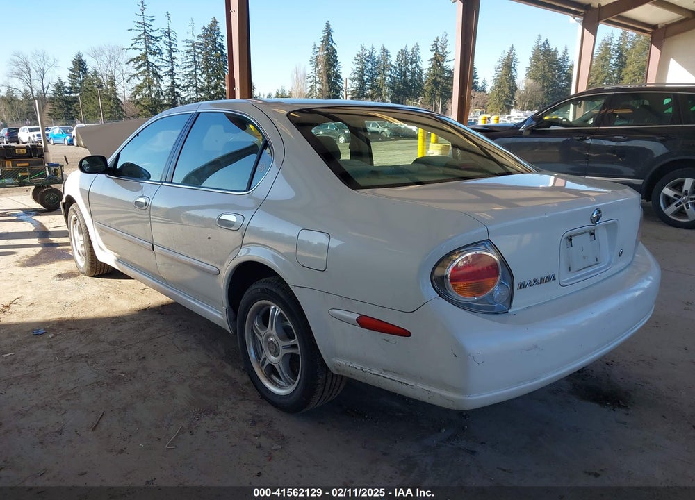 2002 NISSAN MAXIMA VIN: JN1DA31D72T412289