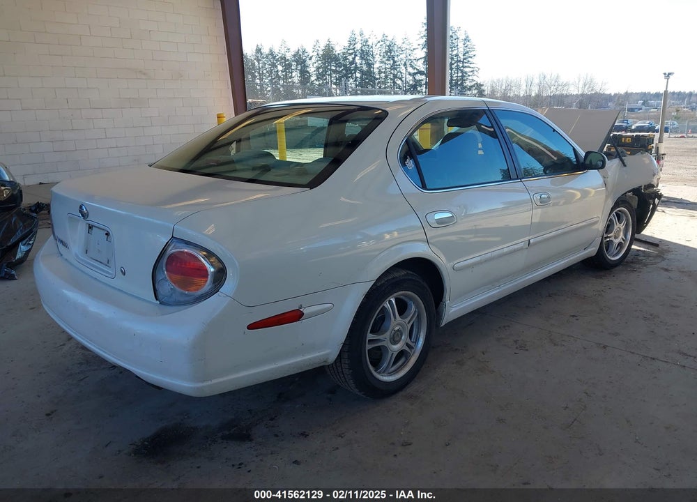 2002 NISSAN MAXIMA VIN: JN1DA31D72T412289