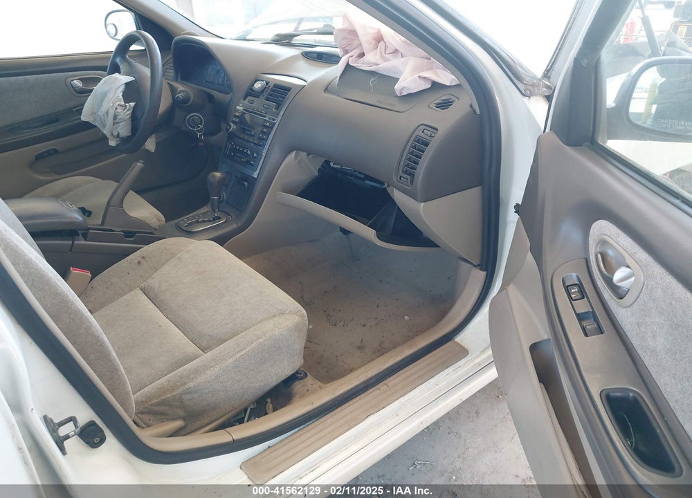 2002 NISSAN MAXIMA VIN: JN1DA31D72T412289