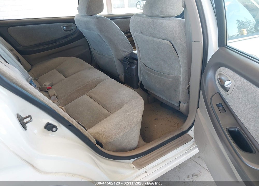 2002 NISSAN MAXIMA VIN: JN1DA31D72T412289