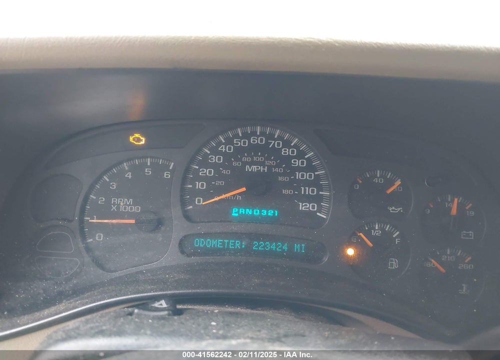 2004 CHEVROLET TAHOE LS VIN: 1GNEC13Z54R177164