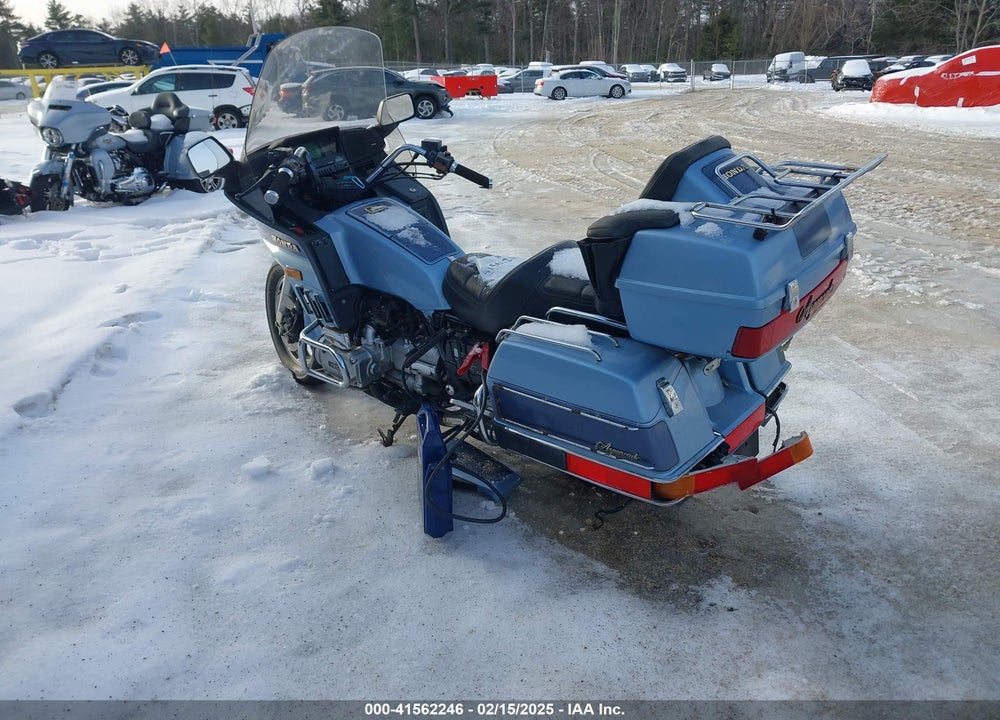1985 HONDA GL1200 A VIN: 1HFSC1420FA108046
