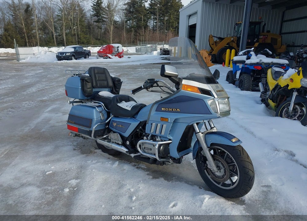 1985 HONDA GL1200 A VIN: 1HFSC1420FA108046
