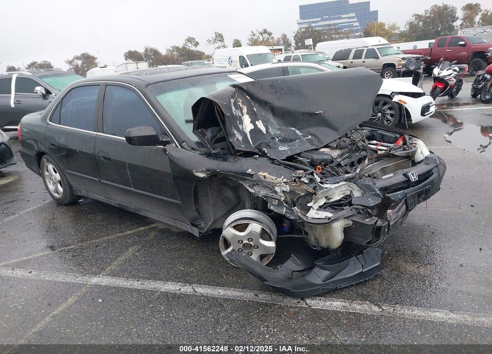 2000 HONDA ACCORD 3.0 EX VIN: 1HGCG1654YA093405