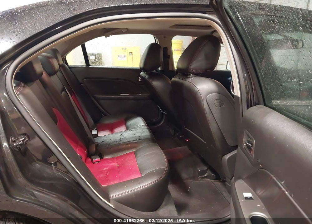 2010 FORD FUSION VIN: 3FAHP0DC3AR240198