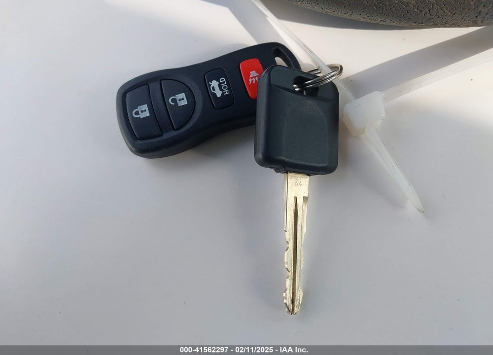 2008 NISSAN SENTRA 2.0S VIN: 3N1AB61E98L692515